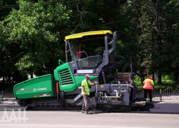 Автодор в 2025 году восстановит 800 км дорог в исторических регионах