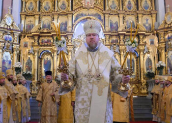 День Крещения Руси в Донецке: митрополит Владимир принял поздравления и напомнил о выборе князя