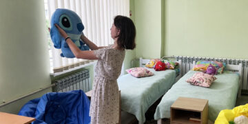 Спасенная в Константиновке София на связи с родственниками: детский омбудсмен рассказала о планах девочки