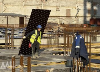 В Донбассе и Новороссии выдали 130 разрешений на строительство жилья