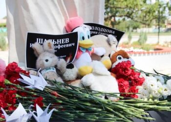 В Мелитополе почтили память погибших детей Донбасса