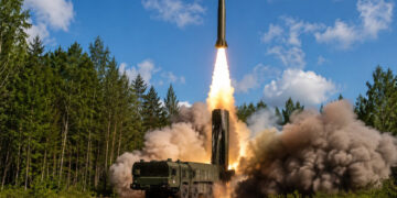 ВС России нанесли массированный удар по объектам ВПК в Киеве