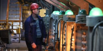 Зарплаты металлургов в ДНР выросли почти на 9% за 2026 год