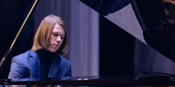 «Донбасский экспресс» — точка старта пианиста из Донецка