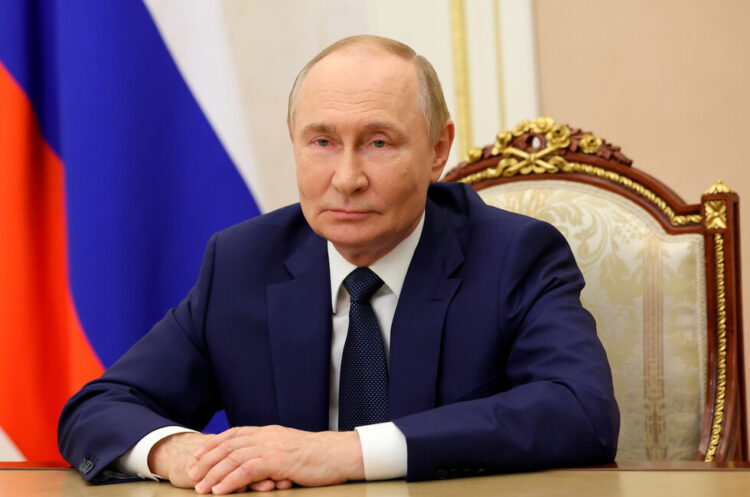 Путин: Россия не откажется от выборов ни при каких условиях