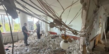 В Донецке одного из пострадавших перевели в РКБ им. Калинина