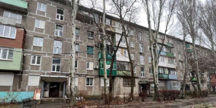 В Мариуполе сдали ещё три многоэтажки: что именно восстановили строители