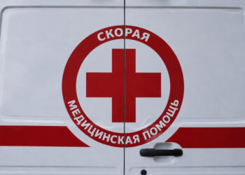 Атаки ВСУ на ЛНР: трое раненых мирных жителей за сутки