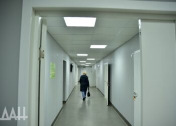 Более 400 объектов здравоохранения восстановили в Донбассе