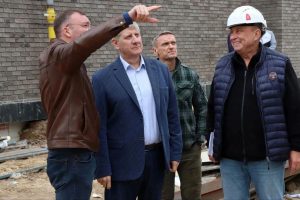 Чертков: жилое строительство в Мариуполе на особом контроле