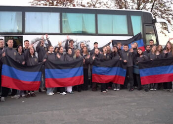 ДНР представила стенд на фестивале молодёжи в Екатеринбурге