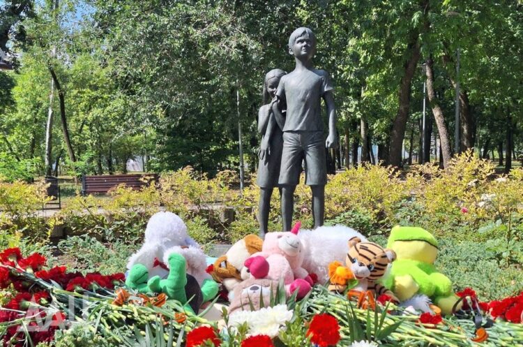 Мемориал погибшим детям Донбасса на МФМ