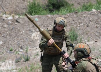 Минобороны: штурмовики вошли в центр Орехова