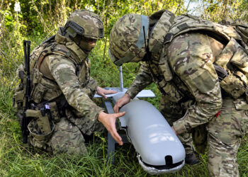 «Молния-2» над Добропольем: тысячи листовок и удары по позициям ВСУ
