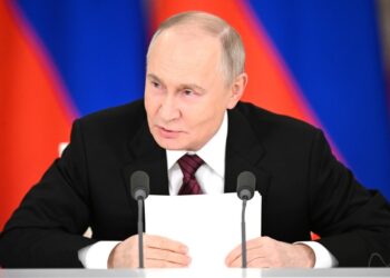 Путин: голоса на выборах ответят тем, кто хочет ослабить РФ