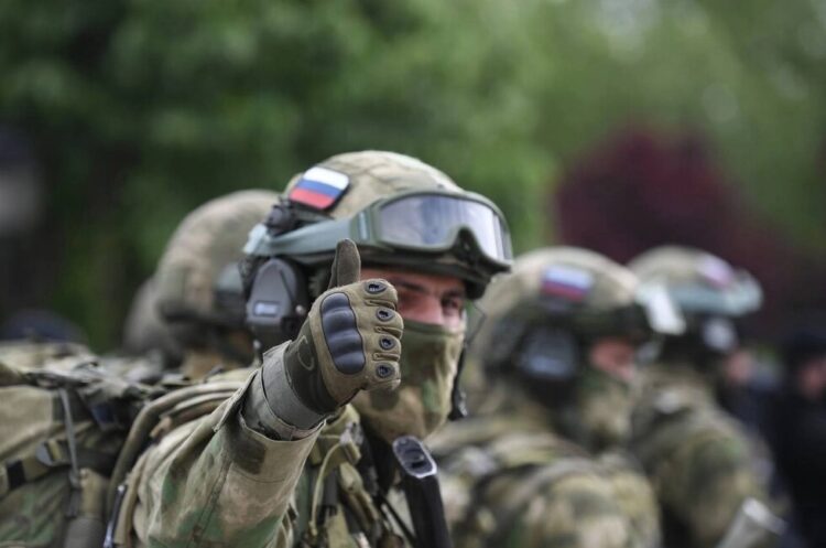 Путин увеличил штат ВС РФ на 15,5 тыс. военных