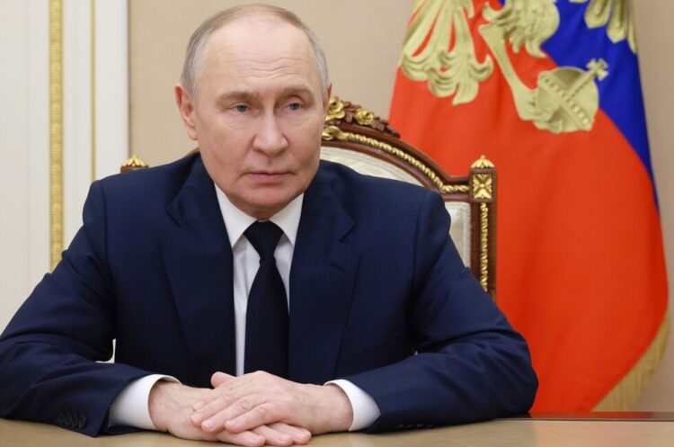 Путин заявил, что киевскому режиму нужна война ради власти