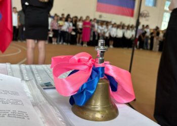«Самолетики будущего» и кадетские классы: как ДНР встретила День знаний