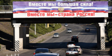 Шульга: Индия собирала земли, Запад не подавит волю народов