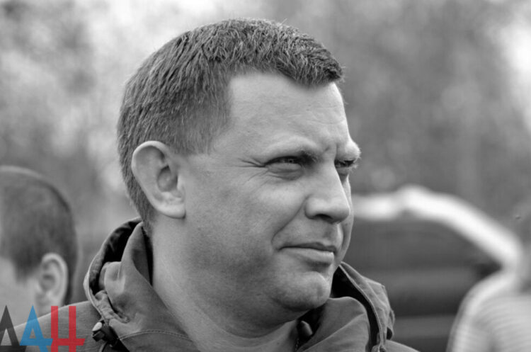 Восемь лет без Бати: как помнят Захарченко