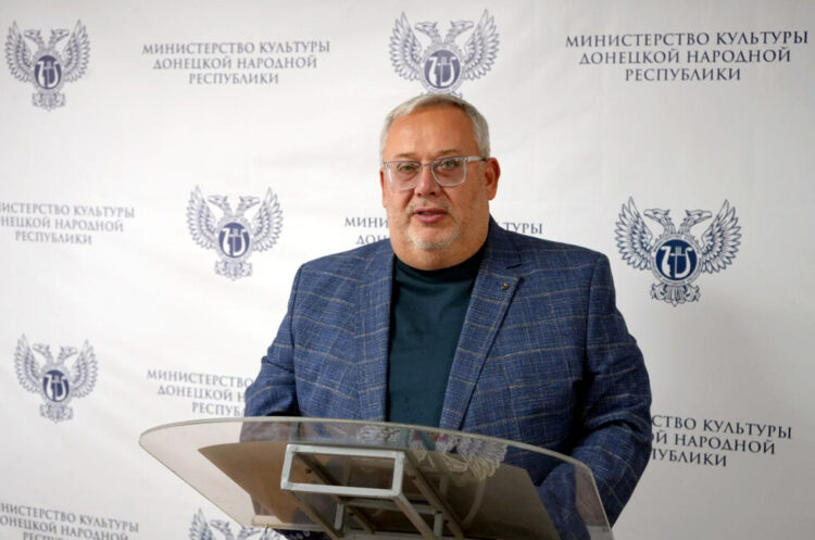 Захаров выиграл премию «Человек труда» в Донбассе
