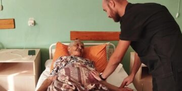 Хирург Квитка приступил к работе в Бердянской больнице