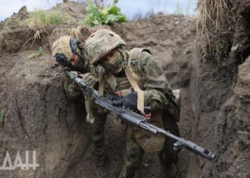 Российские подразделения заняли объекты шахты «Добропольская»