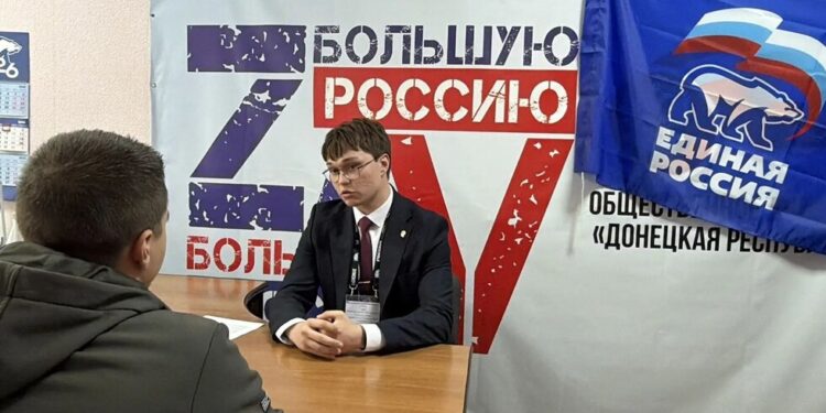 Школьник Тимур Билязе на сутки возглавил Тельмановский округ